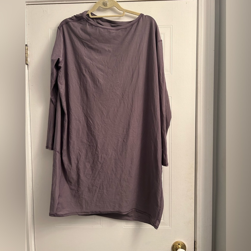 Lululemon dress size 8
